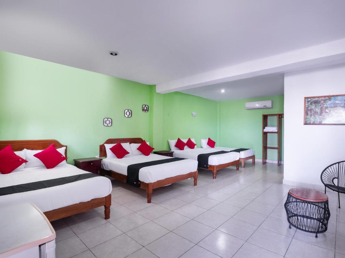 Capital O Hotel El Faisan Y El Venado 신데 델 카르멘 외부 사진